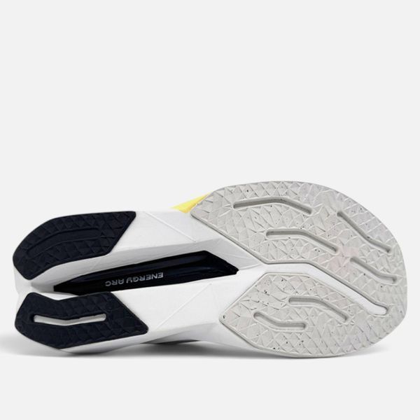 Кросівки New Balance FuelCell Supercomp Elite V4 White / WRCELZ2 40 розмір взуття H530-WRCELZ2-40 фото