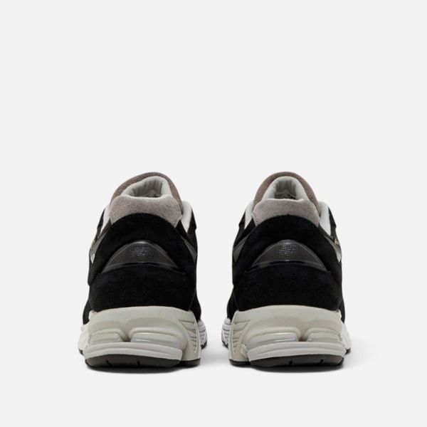 Кросівки New Balance 2002R Gore-Tex Black Grey / M2002RXD 41 розмір взуття H530-M2002RXD-41 фото